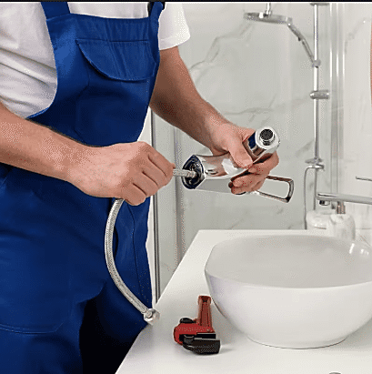 Musluk Batarya Tamiri Yapan Usta